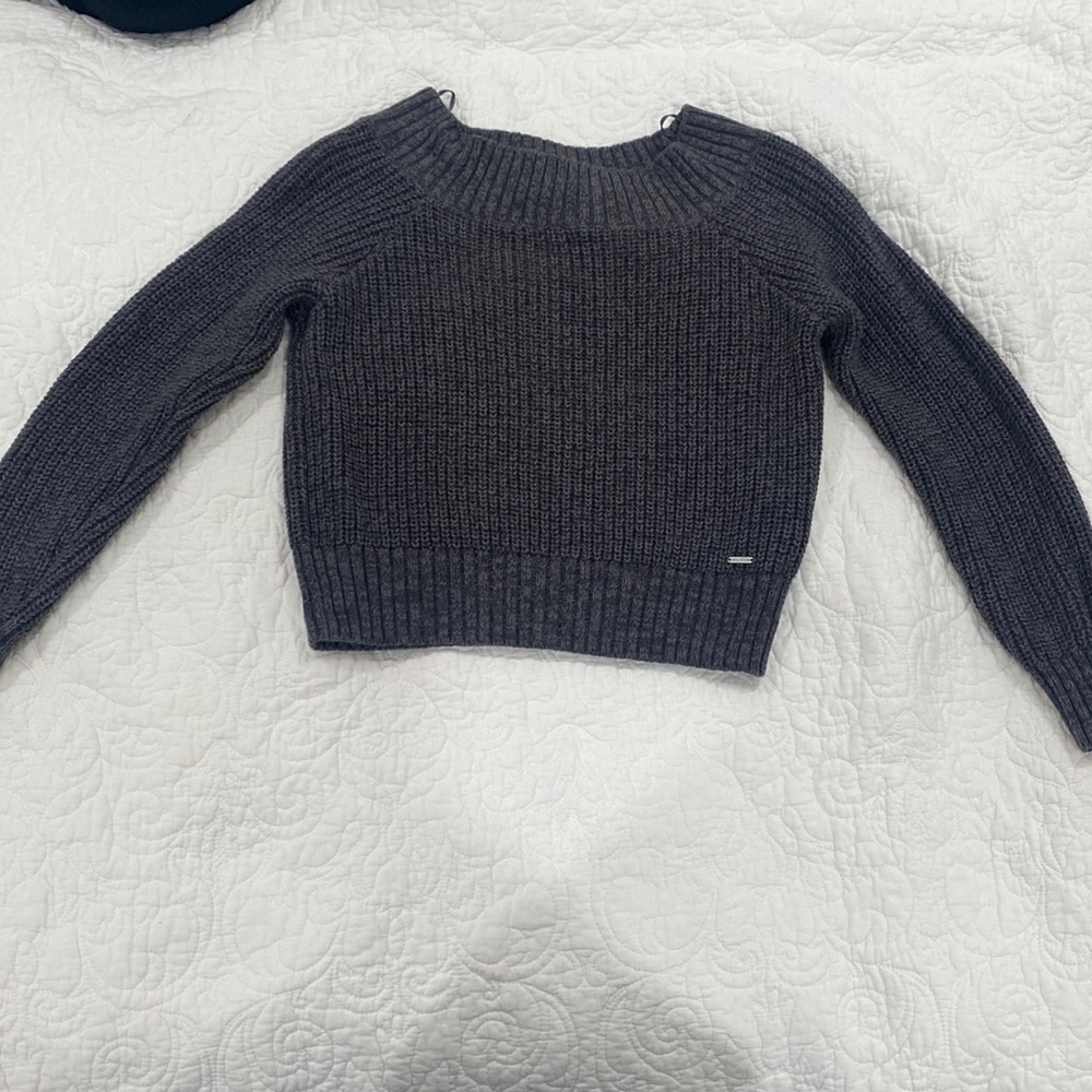 Hollister shirt
